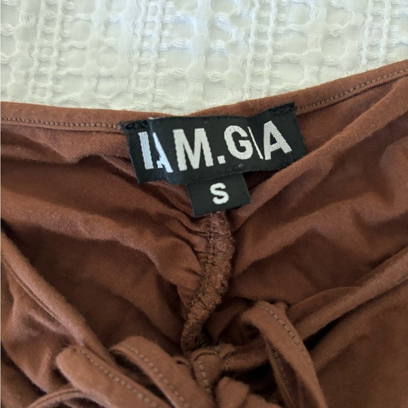 IAMGIA - Picture 2 of 2